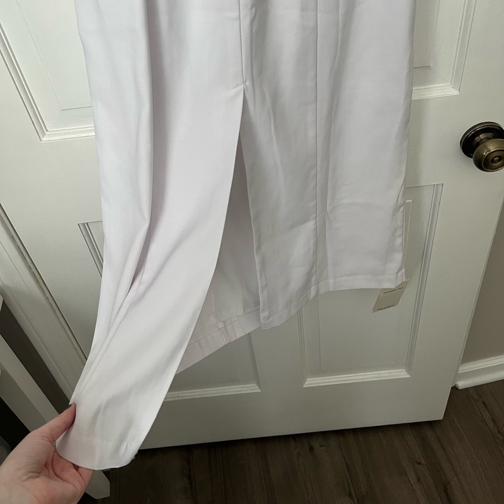 NWT Abercrombie White Off the Shoulder Dress - Picture 10 of 10